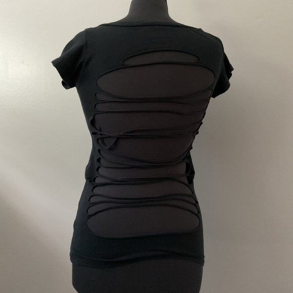 Black Graphic Women's Top - Picture 2 of 2